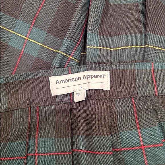 American Apparel Navy Plaid Mini Skirt - Picture 5 of 5